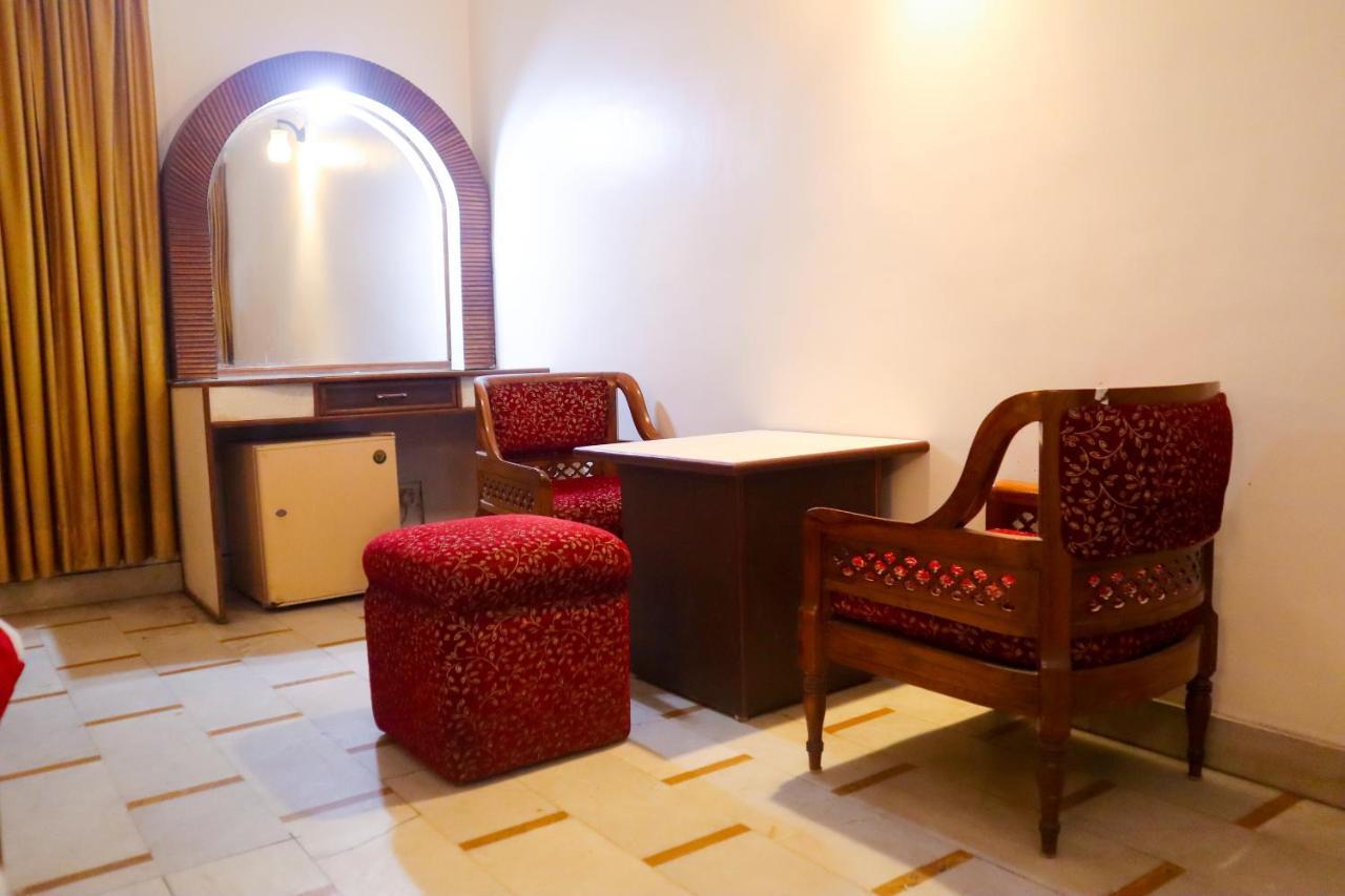 Hotel India International Нью-Делі Екстер'єр фото